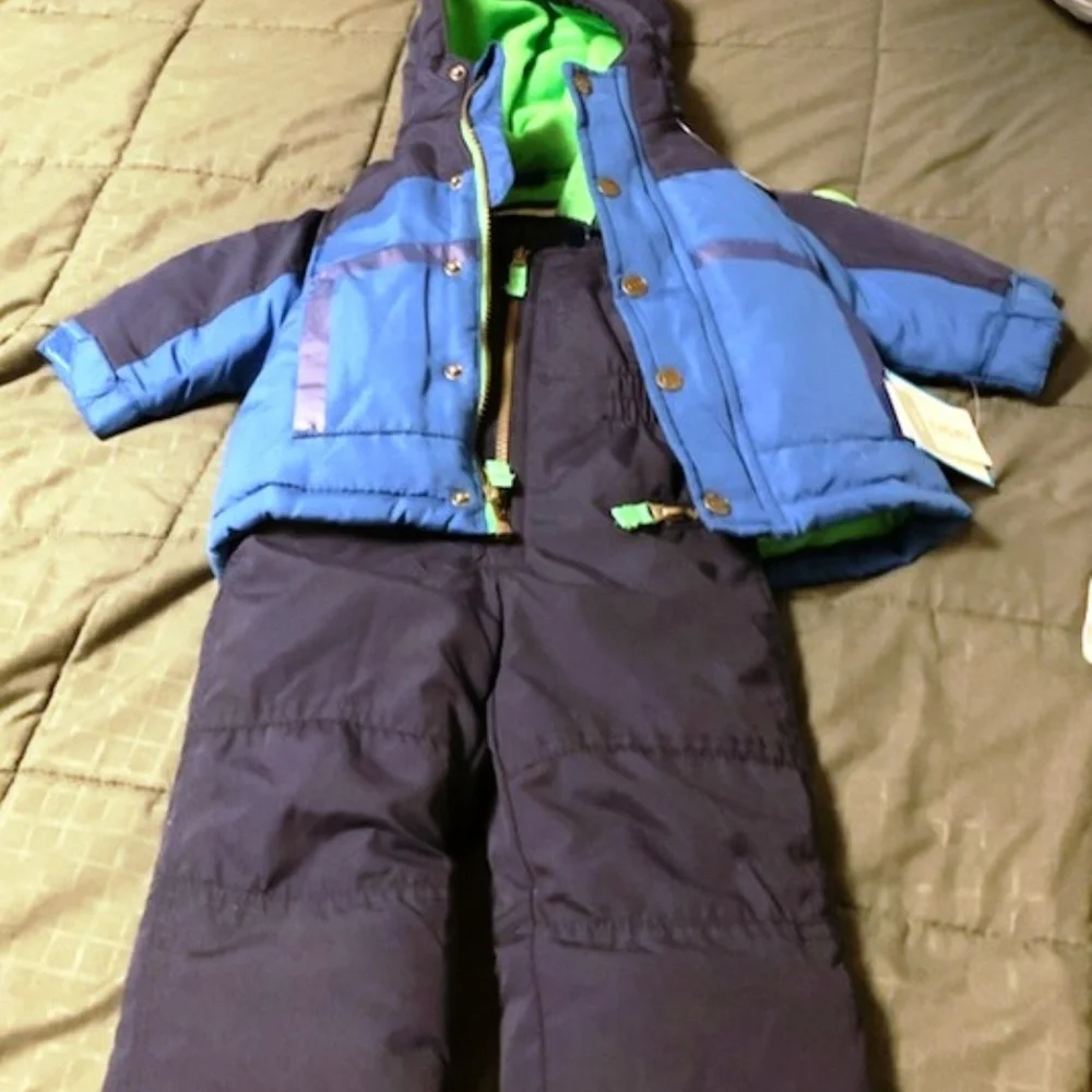 Carters 2 pc boys snowsuit